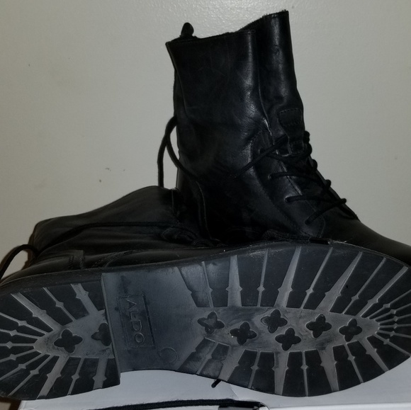 Boots - Picture 2 of 4